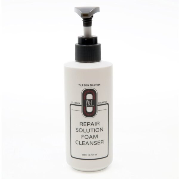 Yu.r Skin Švelniai valančios veido putos Repair solution, 200 ml.